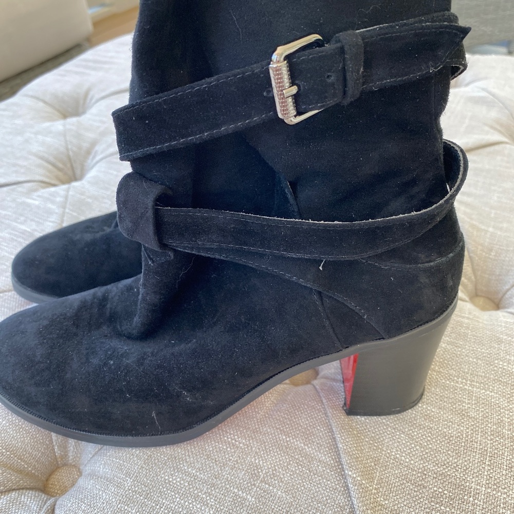 CHRISTIAN LOUBOUTIN Auth Black Suede Wrap Boots - Exc Condition - EU 40